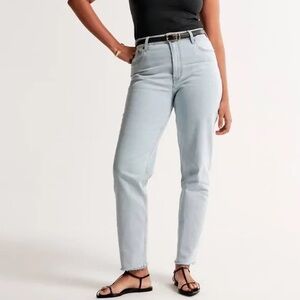 Abercrombie & Fitch Curve Love High Rise Mom Jean